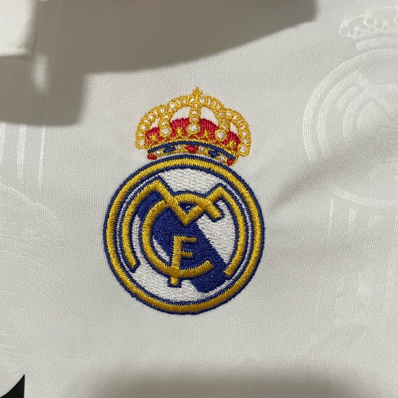 NWT Adidas Real Madrid Jersey - Picture 3 of 11